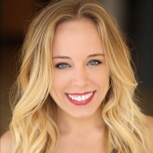 Meet your Posher, Lesley